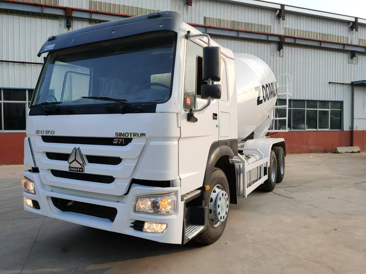 HOWO 371HP Concrete Mixer Truck Click for Discount - 콘크리트 믹서 트럭 : 사진 1 HOWO 371HP Concrete Mixer Truck Click for Discount - 콘크리트 믹서 트럭 : 사진 1