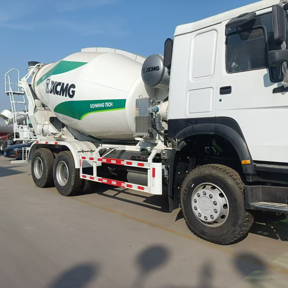 HOWO 6*4 Cement Mixer Truck - 건설기계 : 사진 3 HOWO 6*4 Cement Mixer Truck - 건설기계 : 사진 3