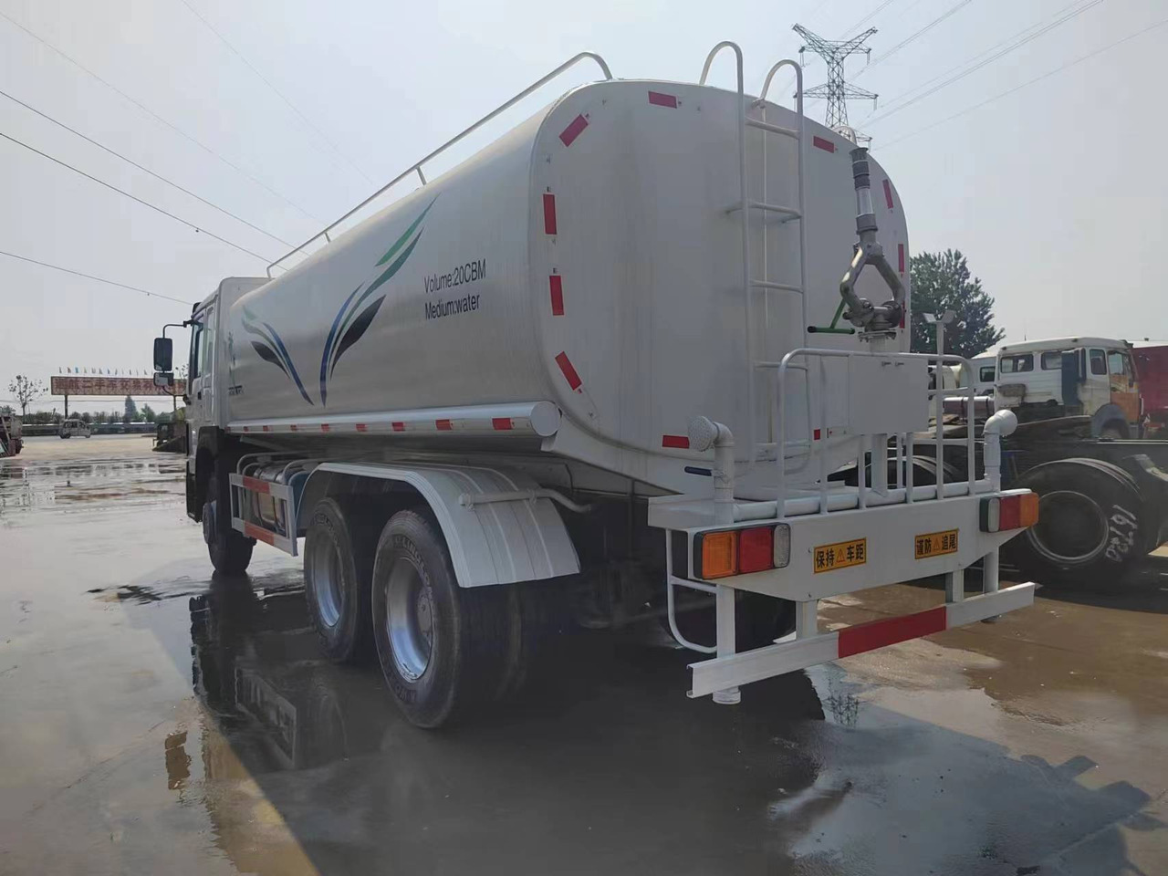HOWO Water Tanker Click Here for Discount - 유조트럭 : 사진 4 HOWO Water Tanker Click Here for Discount - 유조트럭 : 사진 4
