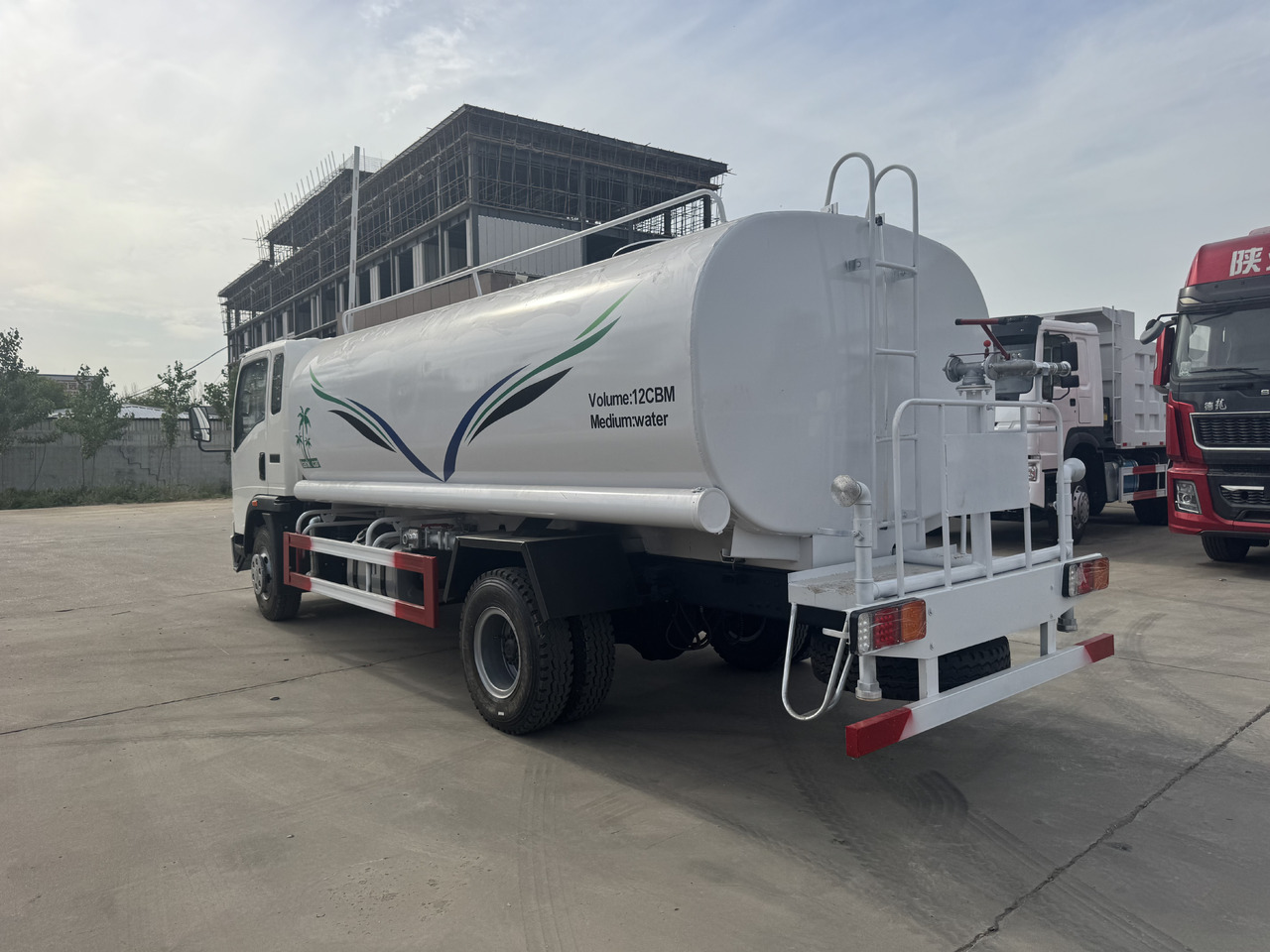 Howo Water Tanker Click for Discount - 워터 펌프 : 사진 4 Howo Water Tanker Click for Discount - 워터 펌프 : 사진 4