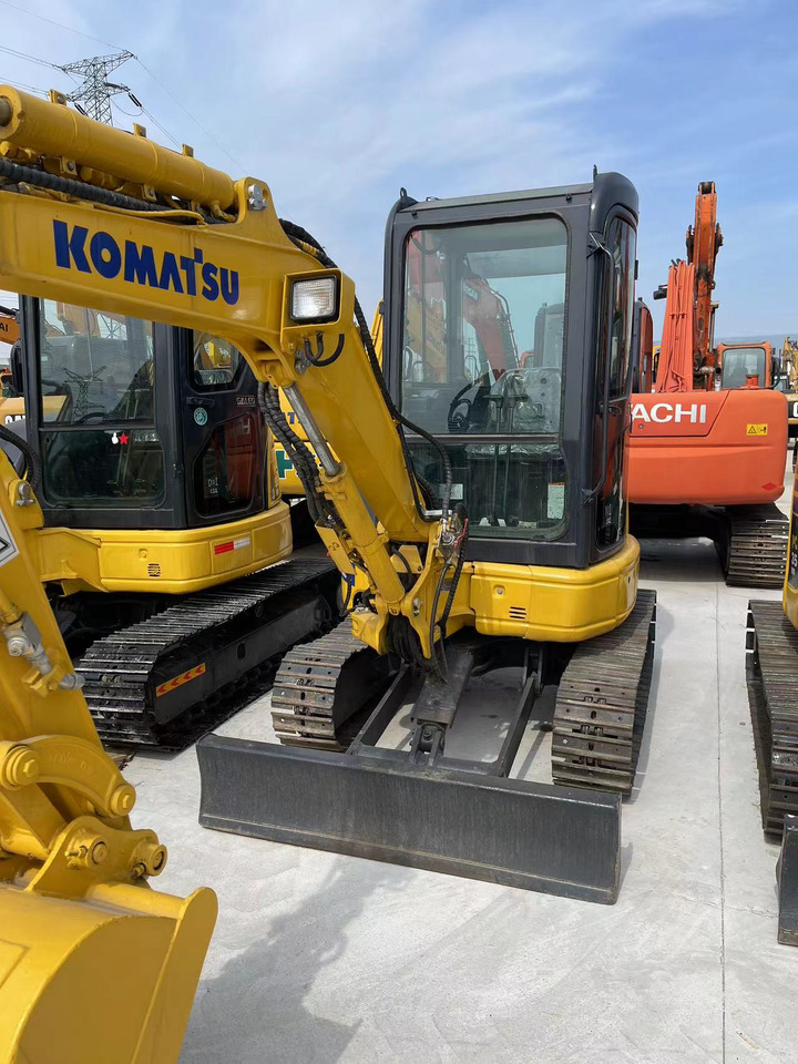 KOMATSU Mini Excavator PC30 Powerful and Efficient Yanmar Engine - 미니 굴삭기 : 사진 2 KOMATSU Mini Excavator PC30 Powerful and Efficient Yanmar Engine - 미니 굴삭기 : 사진 2
