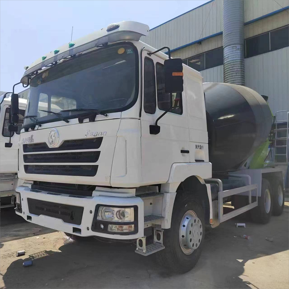 SHACMAN F3000 Cement Mixer Truck - 콘크리트 믹서 트럭 : 사진 1 SHACMAN F3000 Cement Mixer Truck - 콘크리트 믹서 트럭 : 사진 1