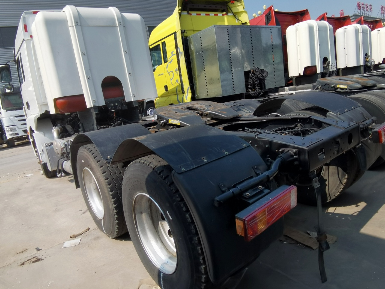 SHACMAN M3000S 6X4 Truck Unit Click Here for Discount - 트랙터 유닛 : 사진 4 SHACMAN M3000S 6X4 Truck Unit Click Here for Discount - 트랙터 유닛 : 사진 4