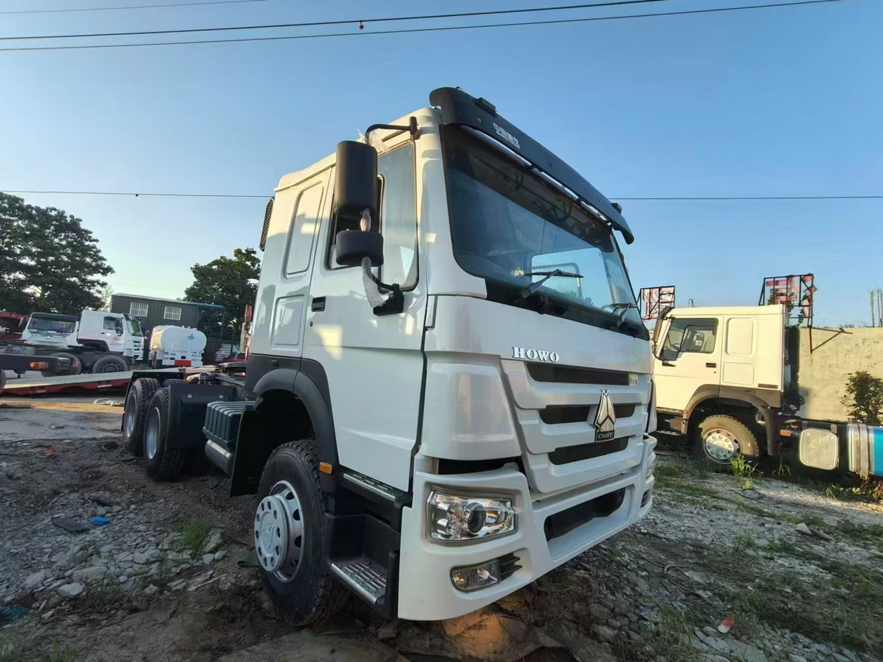 SINOTRUK HOWO 371 CLICK HERE FOR DISCOUNT - 트랙터 유닛 : 사진 1 SINOTRUK HOWO 371 CLICK HERE FOR DISCOUNT - 트랙터 유닛 : 사진 1