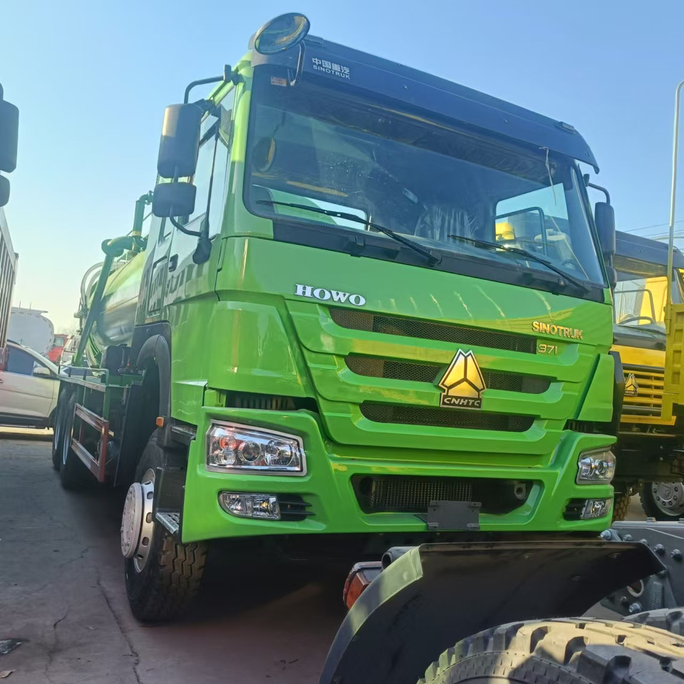 SINOTRUK HOWO Sewage Suction Truck 6*4 Click Here for Discount - 진공 흡입 트럭 : 사진 1 SINOTRUK HOWO Sewage Suction Truck 6*4 Click Here for Discount - 진공 흡입 트럭 : 사진 1