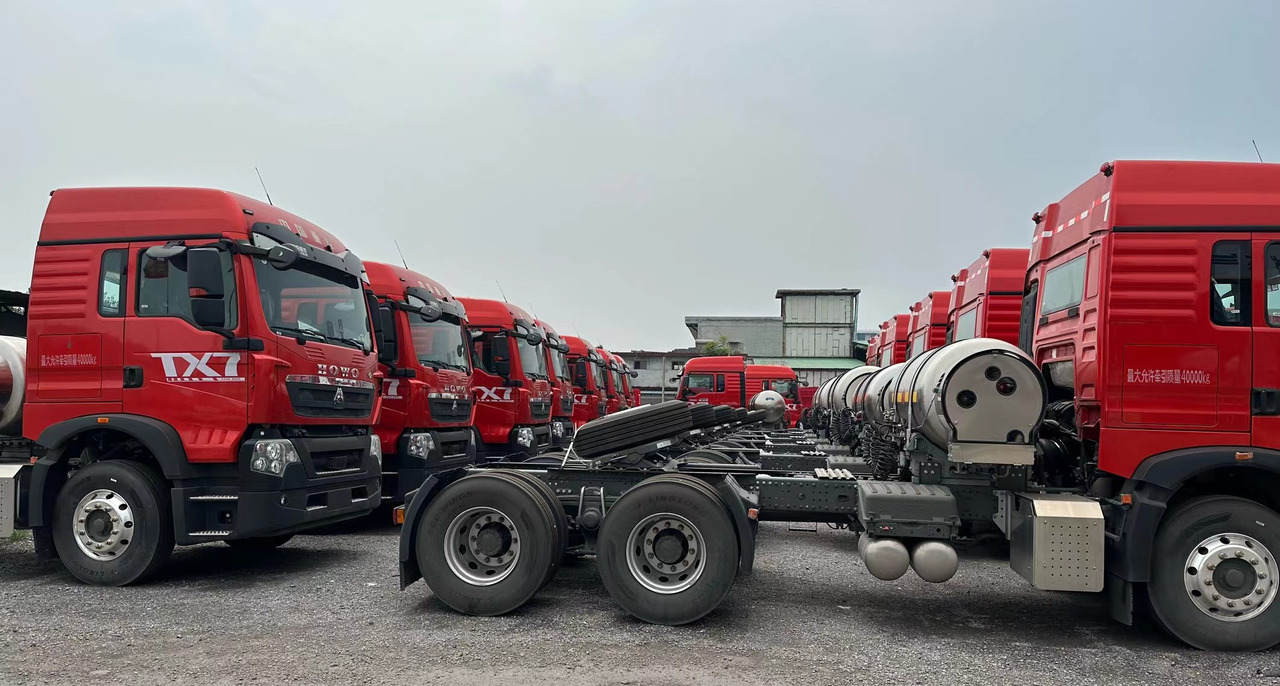 SINOTRUK HOWO TX480HP Tractor Unit Click for Discount - 덤프트럭 : 사진 5 SINOTRUK HOWO TX480HP Tractor Unit Click for Discount - 덤프트럭 : 사진 5