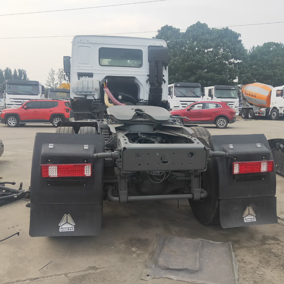 SINOTRUK HOWO375 - 트랙터 유닛 : 사진 5 SINOTRUK HOWO375 - 트랙터 유닛 : 사진 5