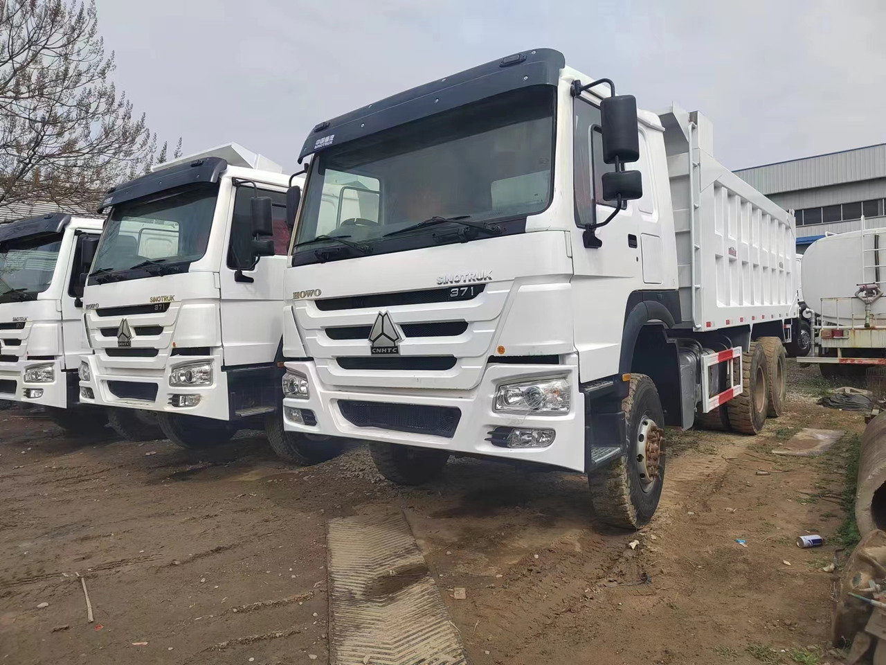 Sino HOWO 6x4 Dump Truck Click for Discount - 덤프트럭 : 사진 3 Sino HOWO 6x4 Dump Truck Click for Discount - 덤프트럭 : 사진 3