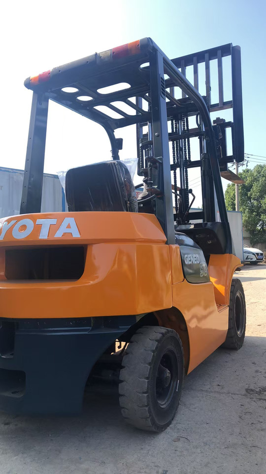 TOYOTA FD50 CLICK HERE FOR DISCOUNT - 디젤 지게차 : 사진 2 TOYOTA FD50 CLICK HERE FOR DISCOUNT - 디젤 지게차 : 사진 2