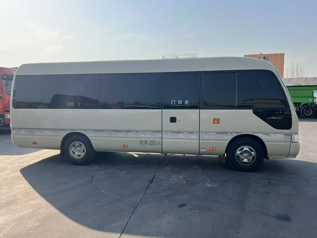 TOYOTA Mini Bus 20 Seats 2020 Click Here for Discount - 대형 버스 : 사진 3 TOYOTA Mini Bus 20 Seats 2020 Click Here for Discount - 대형 버스 : 사진 3