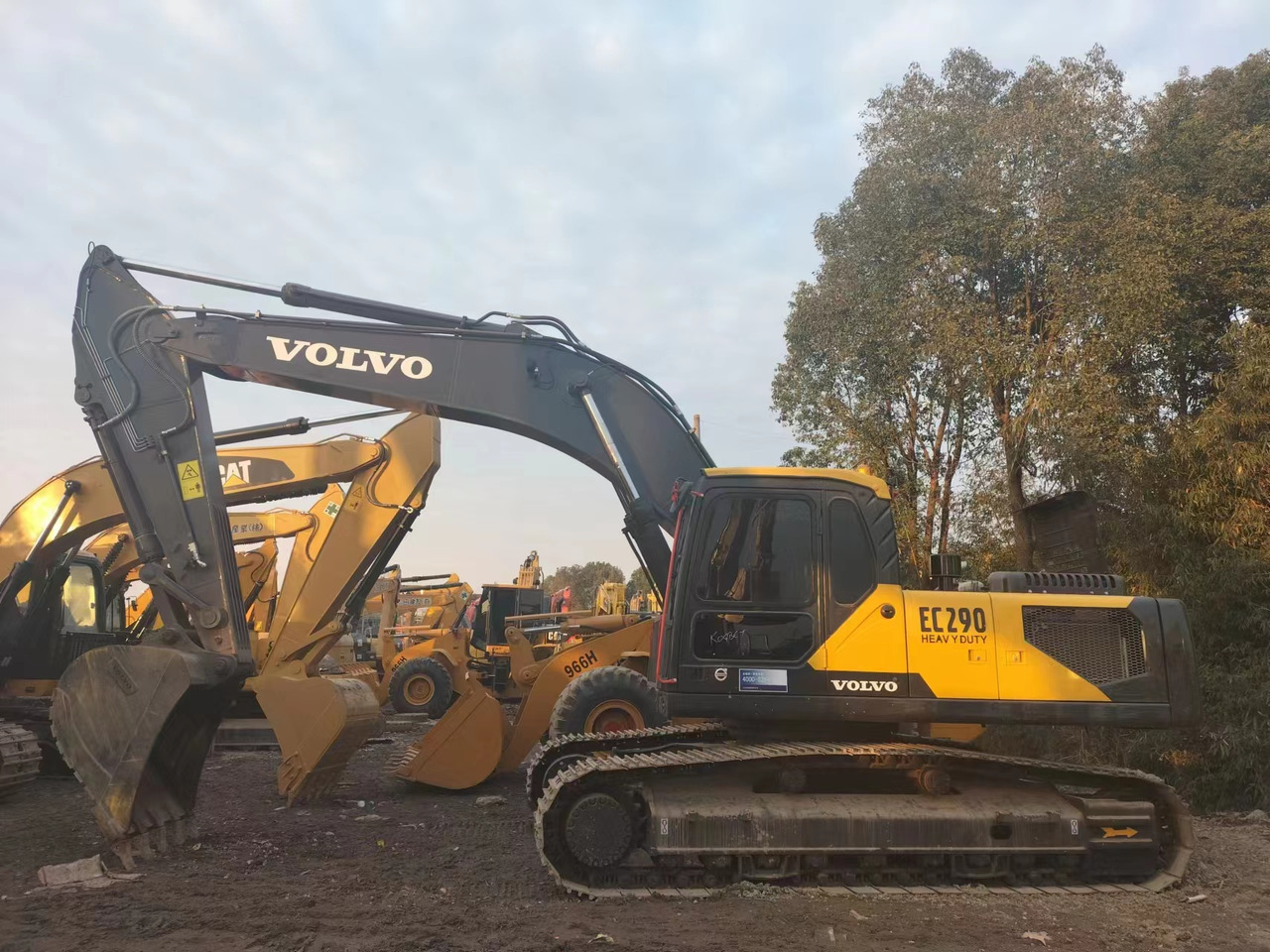 VOLVO EC290 Excavator Click for Discount - 굴착기 : 사진 2 VOLVO EC290 Excavator Click for Discount - 굴착기 : 사진 2