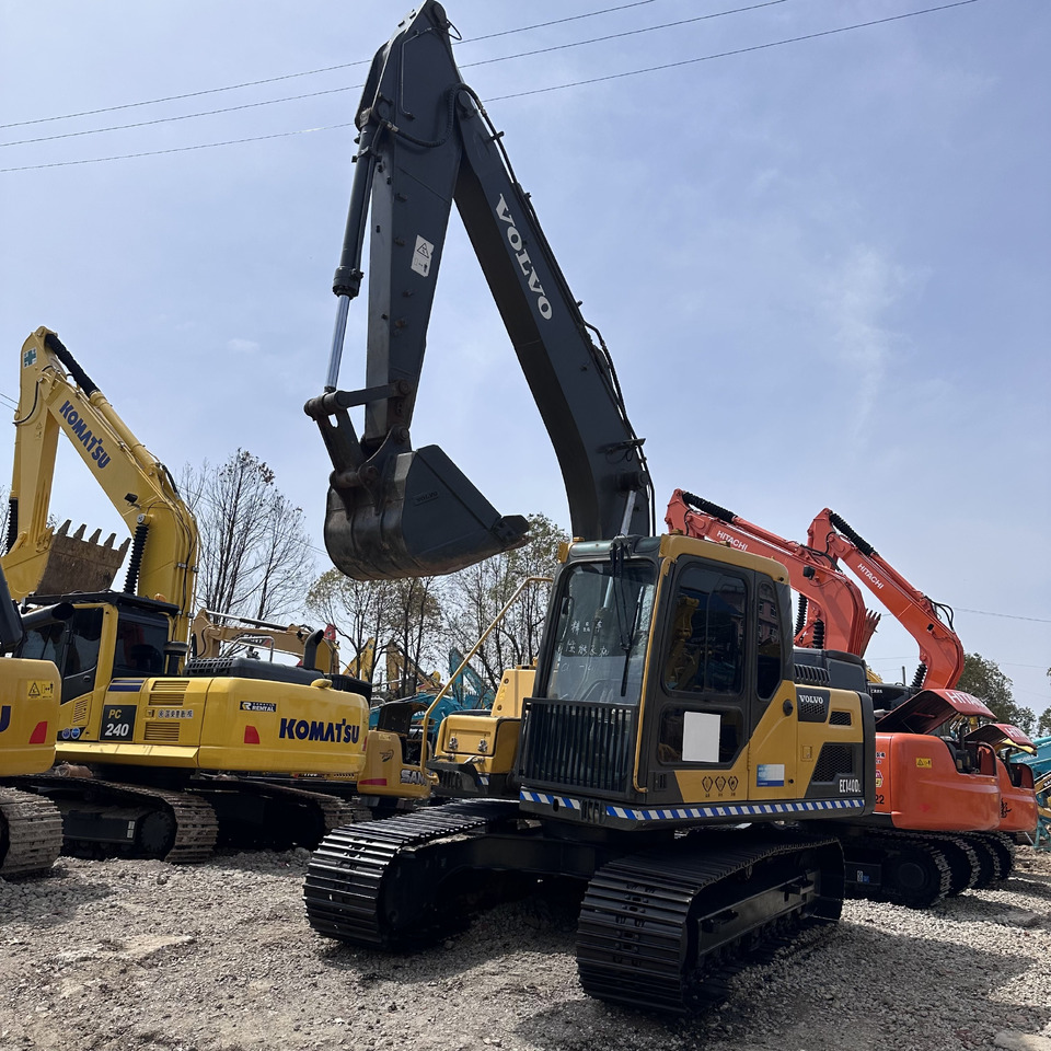 VOLVO Excavator EC140D Click for Discount - 굴착기 : 사진 1 VOLVO Excavator EC140D Click for Discount - 굴착기 : 사진 1