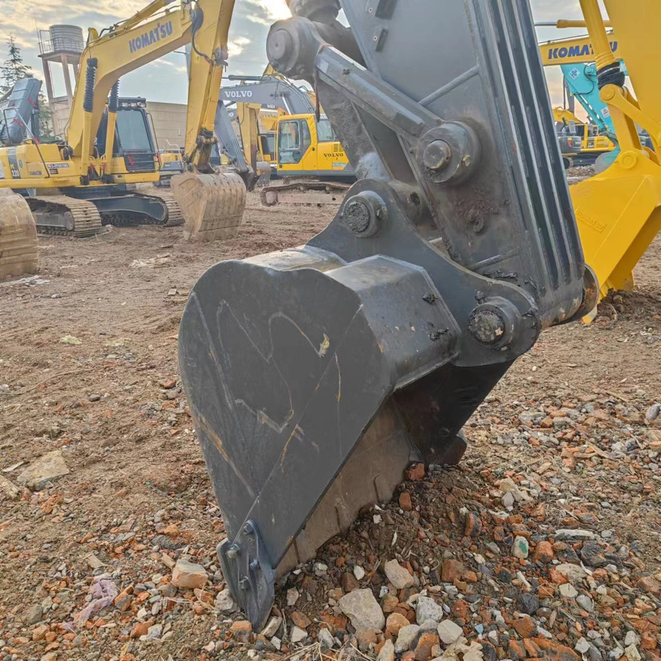 VOLVO Excavator EC240 Click for Discount - 굴착기 : 사진 3 VOLVO Excavator EC240 Click for Discount - 굴착기 : 사진 3