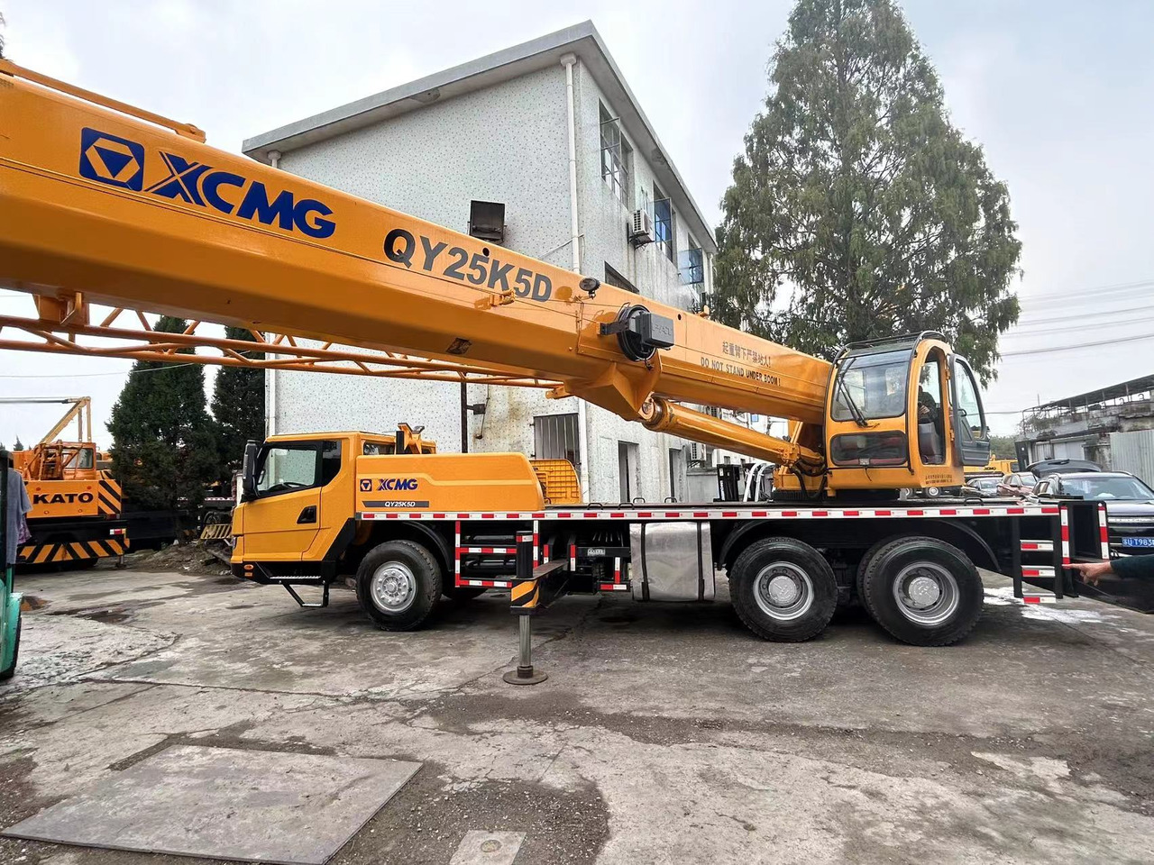 XCMG Crane QY25K - 크레인 : 사진 1 XCMG Crane QY25K - 크레인 : 사진 1