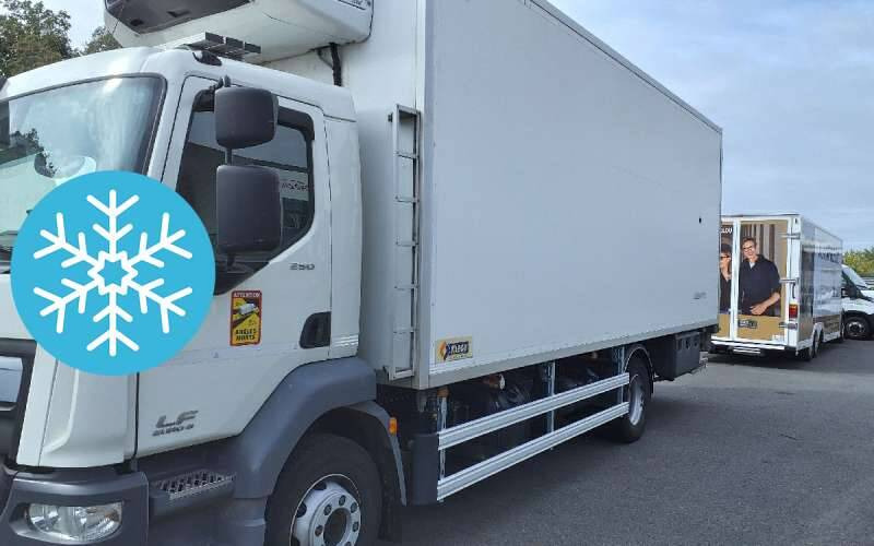Camion Porteur FRIGO 14 TONNES 250 CV HAYON CARROSSERIE KLEGE MONO TEMP GROUPE CARRIER SUPRA 85 - 냉동탑차 : 사진 1 Camion Porteur FRIGO 14 TONNES 250 CV HAYON CARROSSERIE KLEGE MONO TEMP GROUPE CARRIER SUPRA 85 - 냉동탑차 : 사진 1