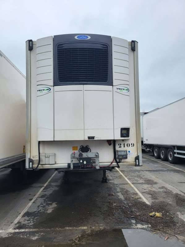 Semi-remorque 3 Essieux FRIGO 38 TONNES CAISSE LAMBERET GROUPE CARRIER VECTOR 1550 - 냉동 세미 트레일러 : 사진 4 Semi-remorque 3 Essieux FRIGO 38 TONNES CAISSE LAMBERET GROUPE CARRIER VECTOR 1550 - 냉동 세미 트레일러 : 사진 4
