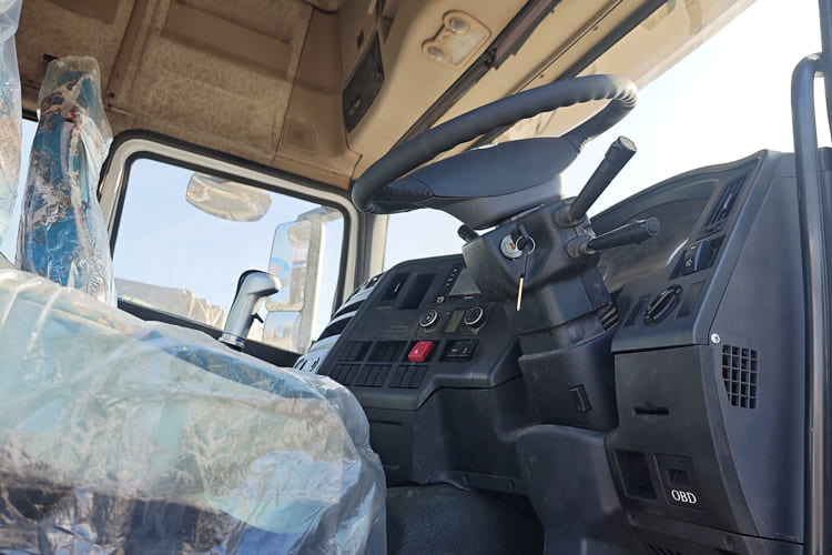 SHACMAN X3000 Shacman Truck Tractor for Sale in Guyana - 트랙터 유닛 : 사진 4 SHACMAN X3000 Shacman Truck Tractor for Sale in Guyana - 트랙터 유닛 : 사진 4