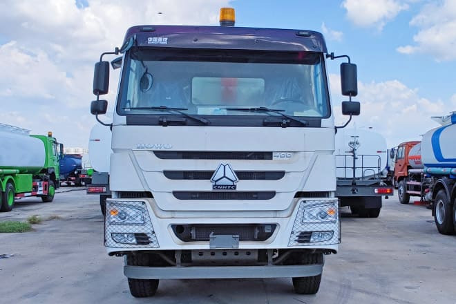 SINOTRUK Howo 8x4 Tipper Truck for Sale in Guinea - 덤프트럭 : 사진 2 SINOTRUK Howo 8x4 Tipper Truck for Sale in Guinea - 덤프트럭 : 사진 2