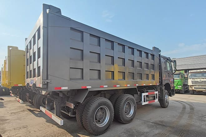 SINOTRUK Used Howo 10 Wheeler Tipper Truck Price for Sale in Nigeria - 덤프트럭 : 사진 3 SINOTRUK Used Howo 10 Wheeler Tipper Truck Price for Sale in Nigeria - 덤프트럭 : 사진 3