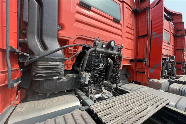 SINOTRUK Used Sitrak Truck Head for Sale In Guinea - 트랙터 유닛 : 사진 3 SINOTRUK Used Sitrak Truck Head for Sale In Guinea - 트랙터 유닛 : 사진 3