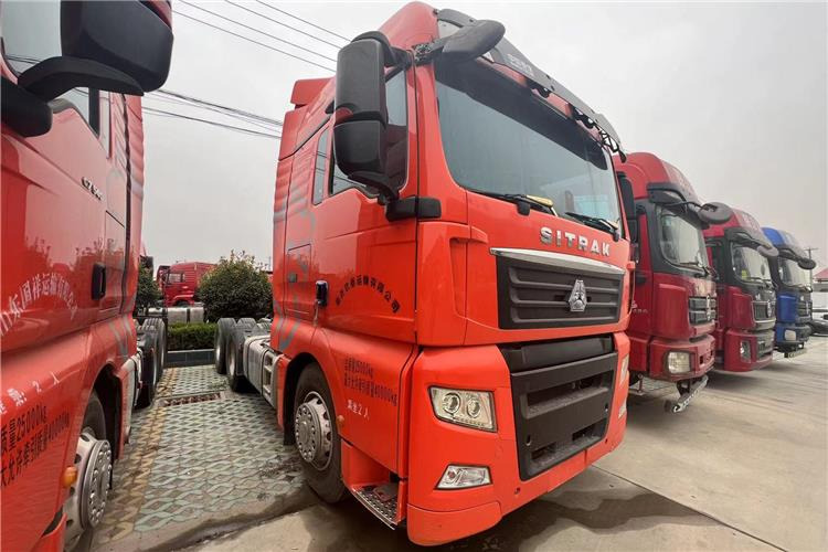 SITRAK Used Sitrak Truck Head 6x4 for Sale In Kenya - 트랙터 유닛 : 사진 3 SITRAK Used Sitrak Truck Head 6x4 for Sale In Kenya - 트랙터 유닛 : 사진 3