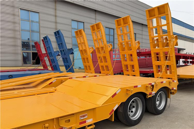 TITAN 2 Axle 50 Ton Low Bed Trailer for Sale In Nigeria Lagos - 저하대 세미 트레일러 : 사진 3 TITAN 2 Axle 50 Ton Low Bed Trailer for Sale In Nigeria Lagos - 저하대 세미 트레일러 : 사진 3