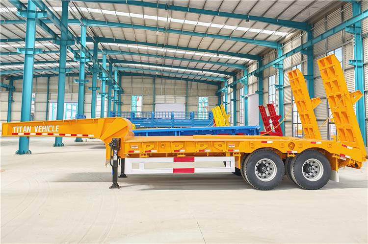 TITAN 2 Axle Low Loader Truck Trailer for Sale In Uganda - 저하대 세미 트레일러 : 사진 2 TITAN 2 Axle Low Loader Truck Trailer for Sale In Uganda - 저하대 세미 트레일러 : 사진 2