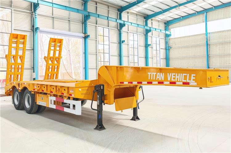 TITAN 2 Axle Low Loader Truck Trailer for Sale In Uganda - 저하대 세미 트레일러 : 사진 1 TITAN 2 Axle Low Loader Truck Trailer for Sale In Uganda - 저하대 세미 트레일러 : 사진 1