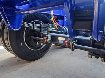 TITAN 40ft Container Trailer for Sale in Mali - 새시 세미 트레일러 : 사진 4 TITAN 40ft Container Trailer for Sale in Mali - 새시 세미 트레일러 : 사진 4