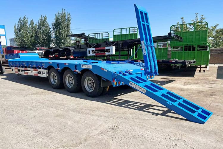 TITAN 60 Tons Lowbed Trailer for Sale in Malawi - 저하대 세미 트레일러 : 사진 2 TITAN 60 Tons Lowbed Trailer for Sale in Malawi - 저하대 세미 트레일러 : 사진 2