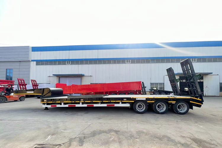 TITAN Low Bed Semi Trailer for Sale in Saudi Arabia - 저하대 세미 트레일러 : 사진 3 TITAN Low Bed Semi Trailer for Sale in Saudi Arabia - 저하대 세미 트레일러 : 사진 3