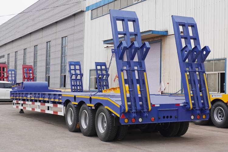 TITAN Tri Axle Low Loader Trailer for Sale in Mali - 저하대 세미 트레일러 : 사진 3 TITAN Tri Axle Low Loader Trailer for Sale in Mali - 저하대 세미 트레일러 : 사진 3
