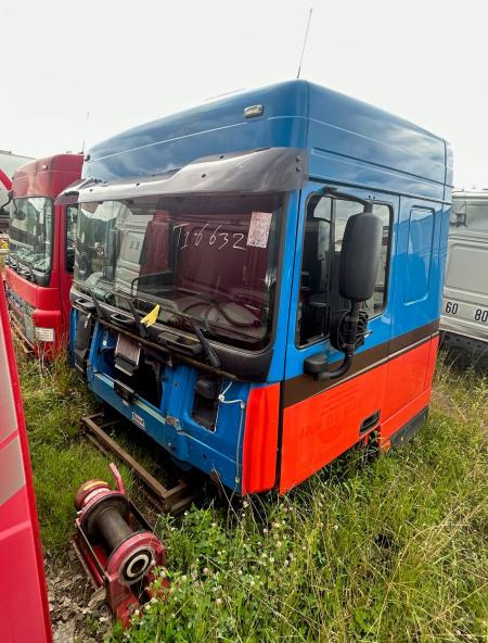 DAF DAF XF105-410 Bleue - 운전실 트럭 용 : 사진 1 DAF DAF XF105-410 Bleue - 운전실 트럭 용 : 사진 1