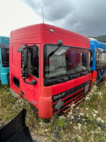 DAF XF105-460 Rouge - 운전실 트럭 용 : 사진 1 DAF XF105-460 Rouge - 운전실 트럭 용 : 사진 1