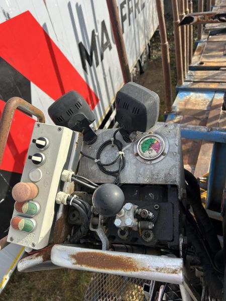 목재 세미 트레일러 Diebolt grue avec grappin rotatif : 사진 15