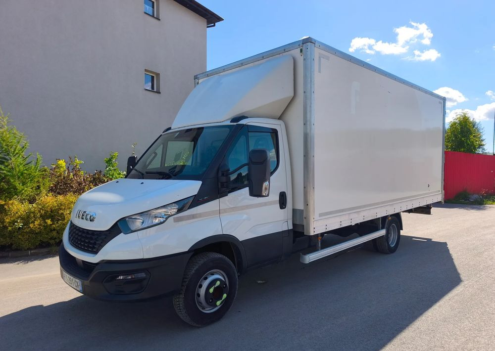 Iveco DAILY 70C18 rama do zabudowy 5,4M obsługa silnika nowy rozrząd - 캡 새시 트럭 : 사진 4 Iveco DAILY 70C18 rama do zabudowy 5,4M obsługa silnika nowy rozrząd - 캡 새시 트럭 : 사진 4