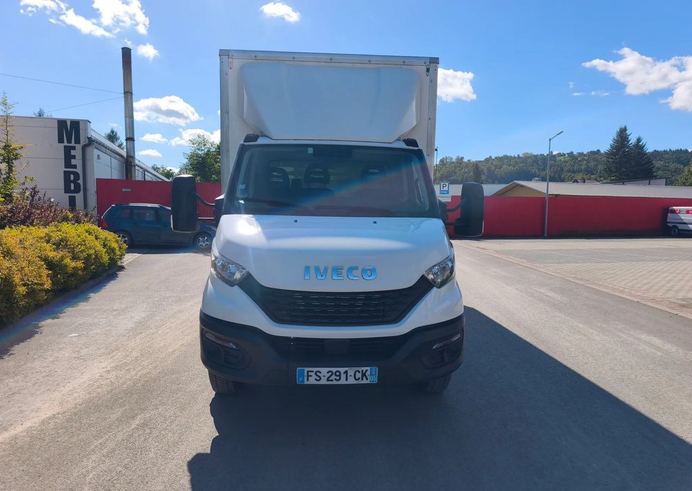 Iveco DAILY 70C18 rama do zabudowy 5,4M obsługa silnika nowy rozrząd - 캡 새시 트럭 : 사진 3 Iveco DAILY 70C18 rama do zabudowy 5,4M obsługa silnika nowy rozrząd - 캡 새시 트럭 : 사진 3
