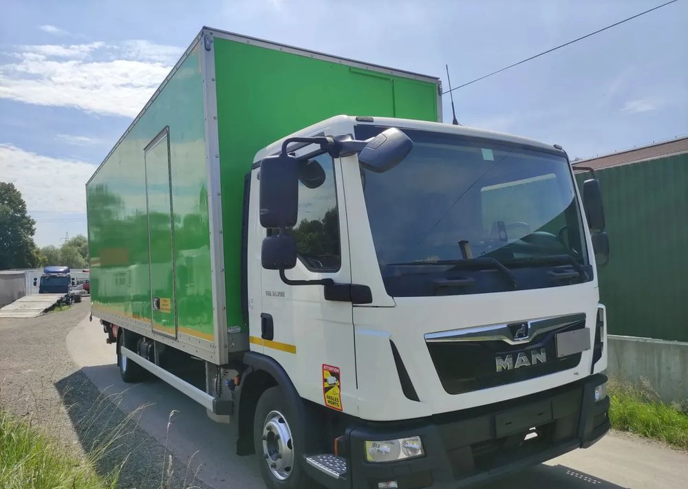 MAN TGL 12.180 podwozie do zabudowy - 캡 새시 트럭 : 사진 5 MAN TGL 12.180 podwozie do zabudowy - 캡 새시 트럭 : 사진 5