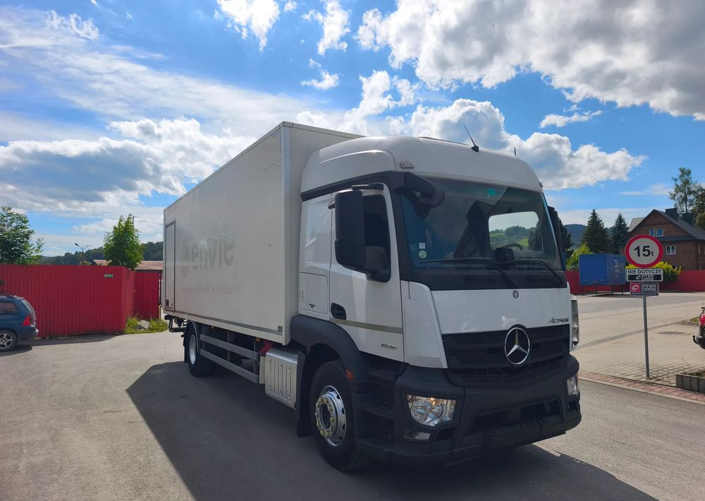 Mercedes-Benz ACTROS 18.360 kontener 18 p , winda - 박스 트럭 : 사진 1 Mercedes-Benz ACTROS 18.360 kontener 18 p , winda - 박스 트럭 : 사진 1