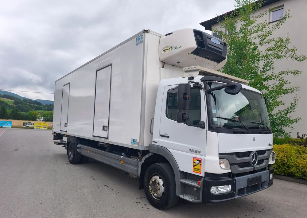 Mercedes-Benz Atego 1624 rama do zabudowy - 캡 새시 트럭 : 사진 2 Mercedes-Benz Atego 1624 rama do zabudowy - 캡 새시 트럭 : 사진 2