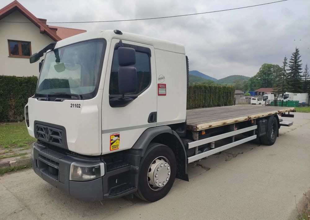 Renault D 18.320 podwozie do zabudowy - 캡 새시 트럭 : 사진 2 Renault D 18.320 podwozie do zabudowy - 캡 새시 트럭 : 사진 2