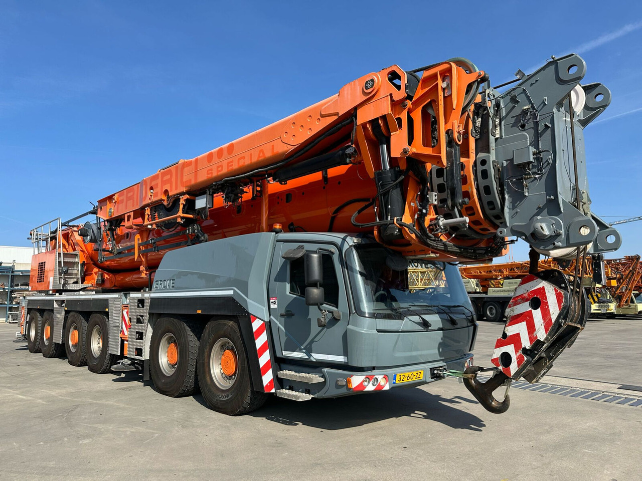 Grove Grove GMK 6400 - 모바일 크레인 : 사진 3 Grove Grove GMK 6400 - 모바일 크레인 : 사진 3