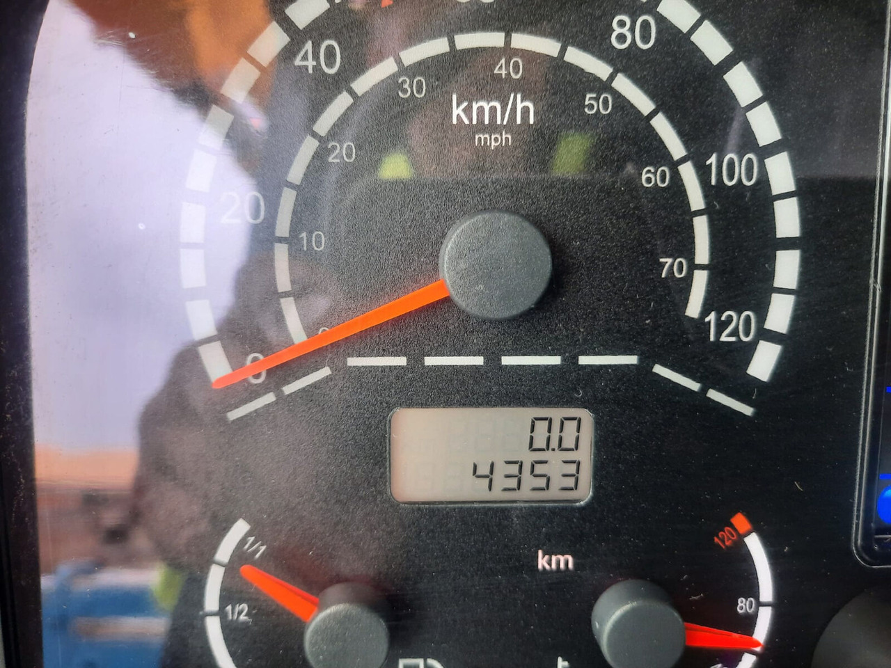 모바일 크레인 Tadano Tadano AC 5.220 L-1 : 사진 11 모바일 크레인 Tadano Tadano AC 5.220 L-1 : 사진 11