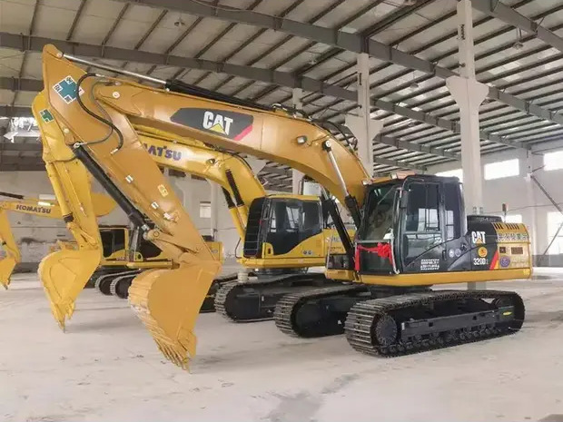 2022 Caterpillar 320D - 크롤러 굴삭기 : 사진 2 2022 Caterpillar 320D - 크롤러 굴삭기 : 사진 2