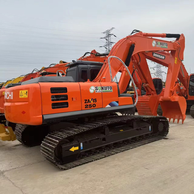 2022 Hitachi ZX250 - 크롤러 굴삭기 : 사진 2 2022 Hitachi ZX250 - 크롤러 굴삭기 : 사진 2