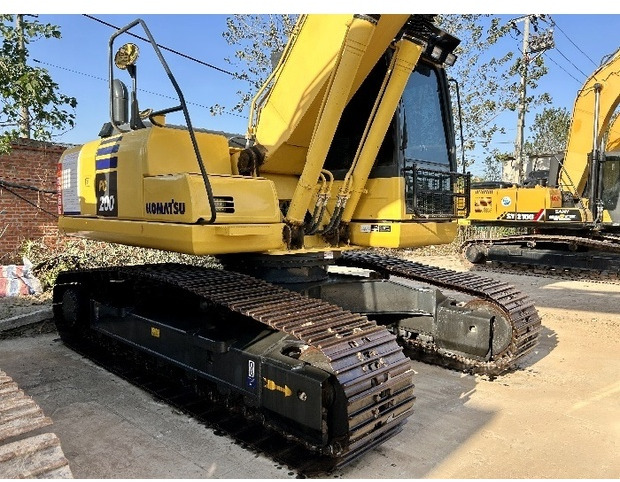 2022 Komatsu PC200-8 - 크롤러 굴삭기 : 사진 4 2022 Komatsu PC200-8 - 크롤러 굴삭기 : 사진 4