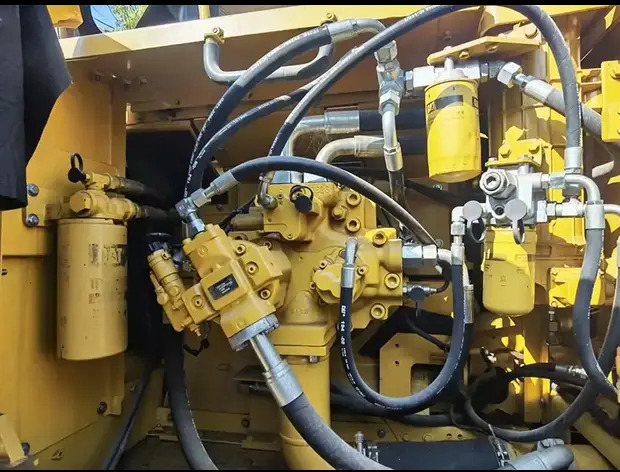 2023 Caterpillar 330D - 크롤러 굴삭기 : 사진 3 2023 Caterpillar 330D - 크롤러 굴삭기 : 사진 3