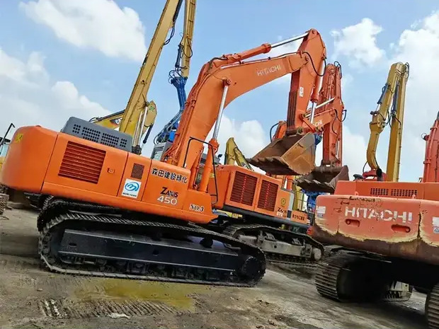 2023 Hitachi ZX450 - 크롤러 굴삭기 : 사진 1 2023 Hitachi ZX450 - 크롤러 굴삭기 : 사진 1