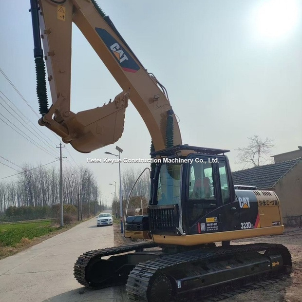 2024 Caterpillar 323GC - 크롤러 굴삭기 : 사진 4 2024 Caterpillar 323GC - 크롤러 굴삭기 : 사진 4
