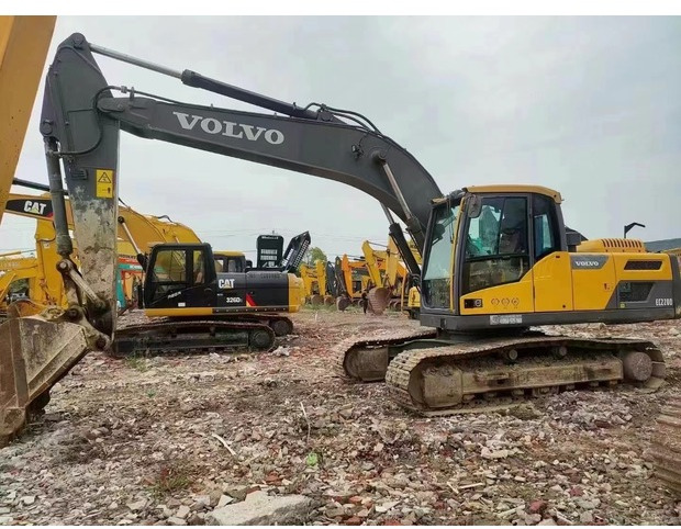 2024 Volvo EC220 - 크롤러 굴삭기 : 사진 3 2024 Volvo EC220 - 크롤러 굴삭기 : 사진 3